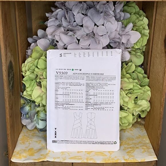 Claire Schaeffer size 6 Dress Pattern - Picture 3 of 4